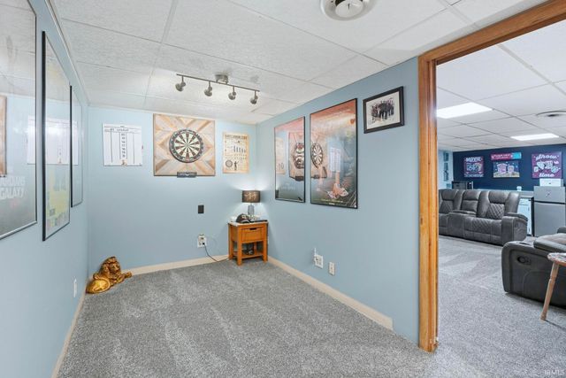 1233 Kenwood Ave, Fort Wayne, IN 46805
