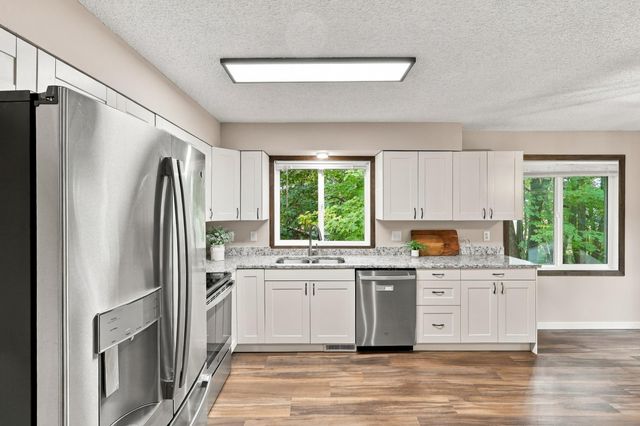 16980 Blind Lake Trail SE, Prior Lake, MN 55372