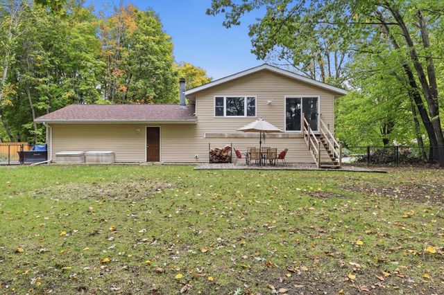 16980 Blind Lake Trail SE, Prior Lake, MN 55372