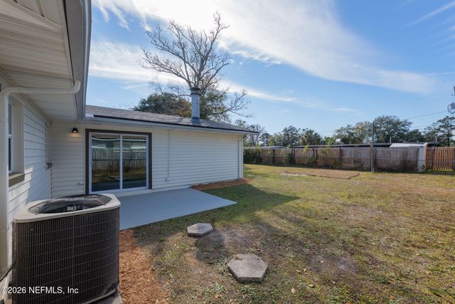 3268 E VICTORIA Court, Jacksonville, FL 32216