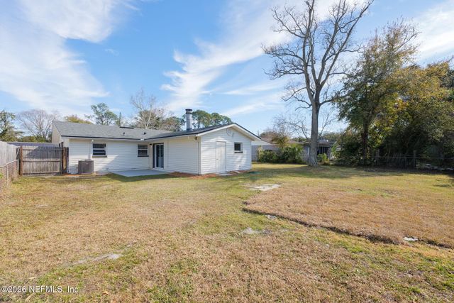 3268 E VICTORIA Court, Jacksonville, FL 32216