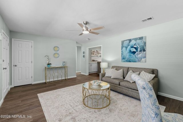 3268 E VICTORIA Court, Jacksonville, FL 32216