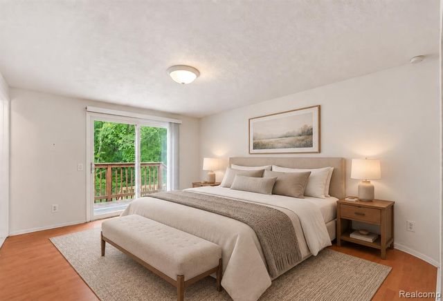 2877 Burgess Hill Drive, Waterford, MI 48329