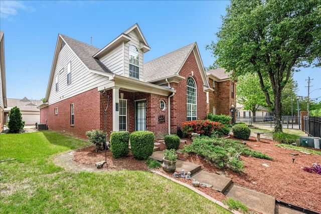 7439 MACON RD, Cordova, TN 38018