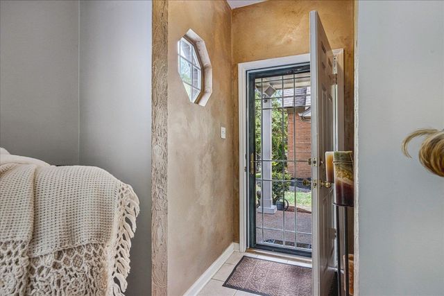 7439 MACON RD, Cordova, TN 38018