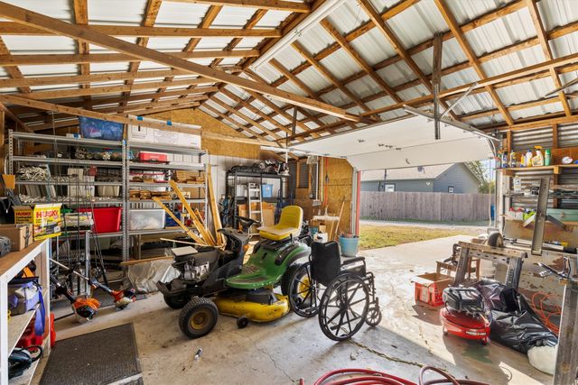 101 3rd Street, Valley View, TX 76272