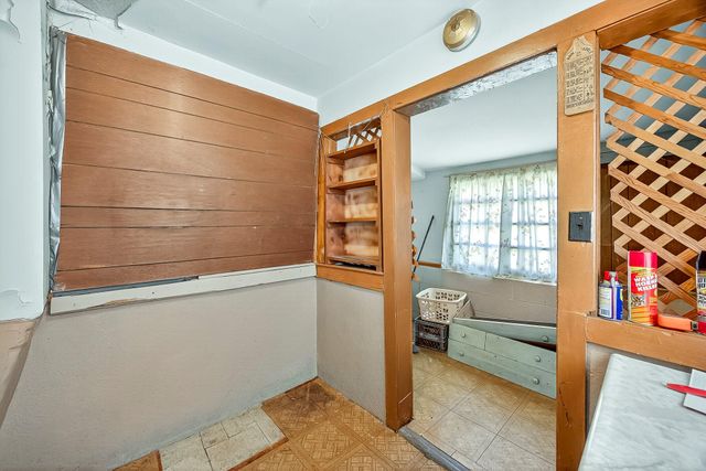 2463 W Farm Road 76, Springfield, MO 65803