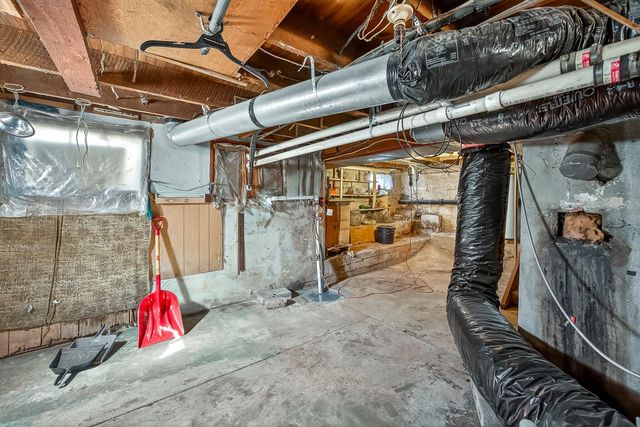 2463 W Farm Road 76, Springfield, MO 65803