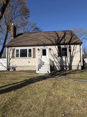 63 Kilmer Ave, Taunton, MA 02780