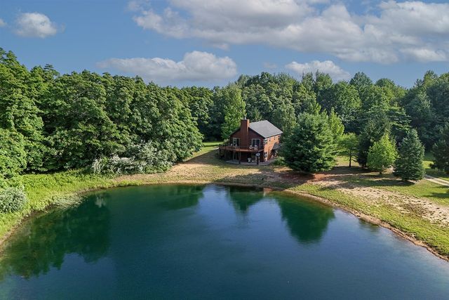 6645 Foote Trail, Fennville, MI 49408