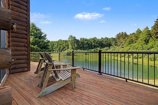 6645 Foote Trail, Fennville, MI 49408