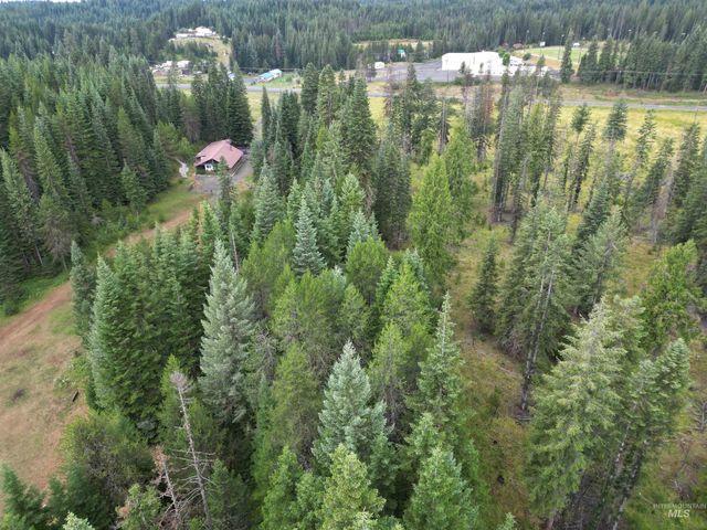 22848 Hwy 11, Weippe, ID 83553