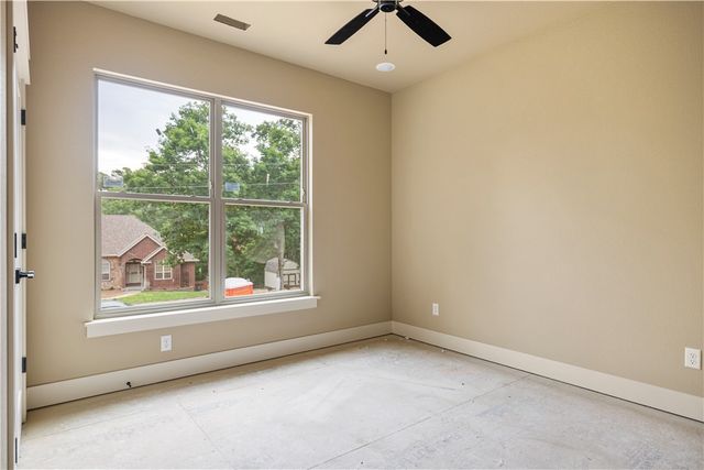 3 March Lane, Bella Vista, AR 72714