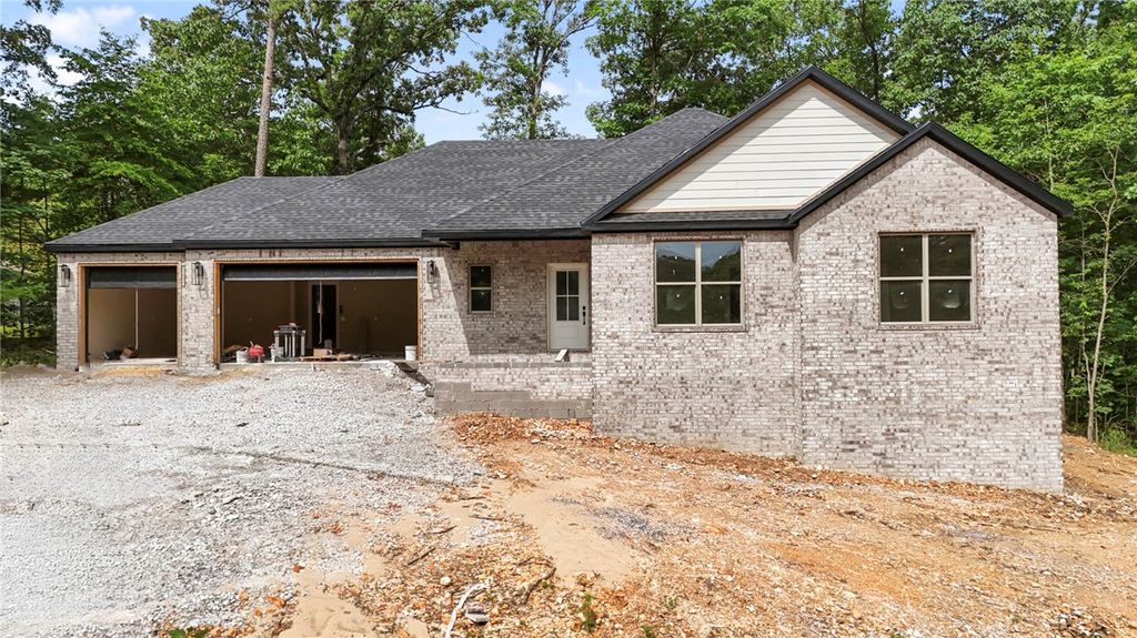 3 March Lane, Bella Vista, AR 72714