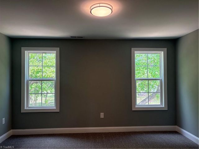 7376 Ridge Road, Winston-salem, NC 27107