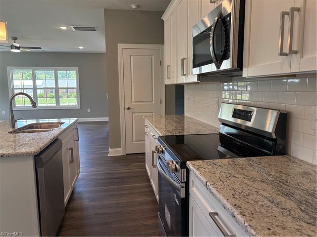 7376 Ridge Road, Winston-salem, NC 27107