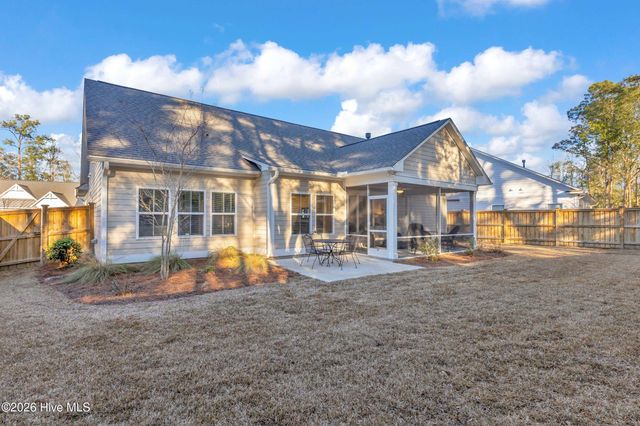 452 Beaumont Oaks Drive, Wilmington, NC 28411