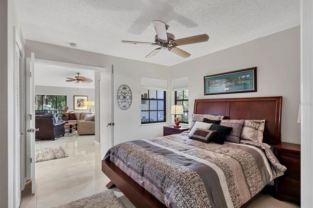 7608 FAIRWAY WOODS DRIVE 206, Sarasota, FL 34238