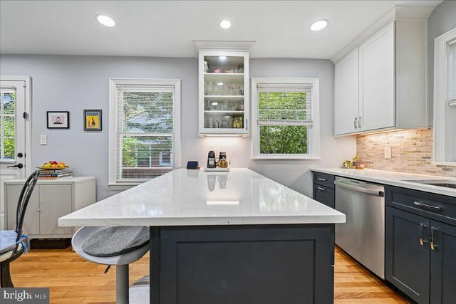 10211 BROOKMOOR DR, Silver Spring, MD 20901