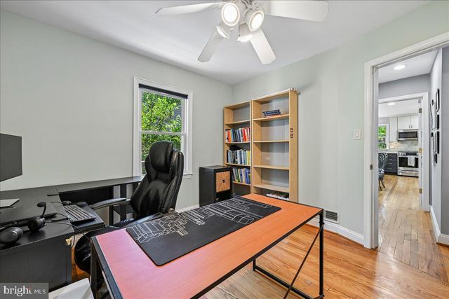 10211 BROOKMOOR DR, Silver Spring, MD 20901