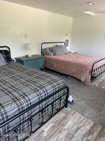 19118 St Joe River Rd, Calder, ID 83808
