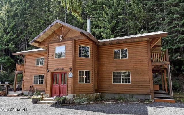 19118 St Joe River Rd, Calder, ID 83808