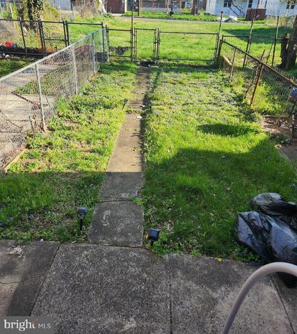 942 MORTON ST, Camden, NJ 08104