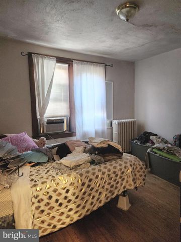 942 MORTON ST, Camden, NJ 08104