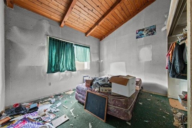 32301 Angeles Forest, Palmdale, CA 93550