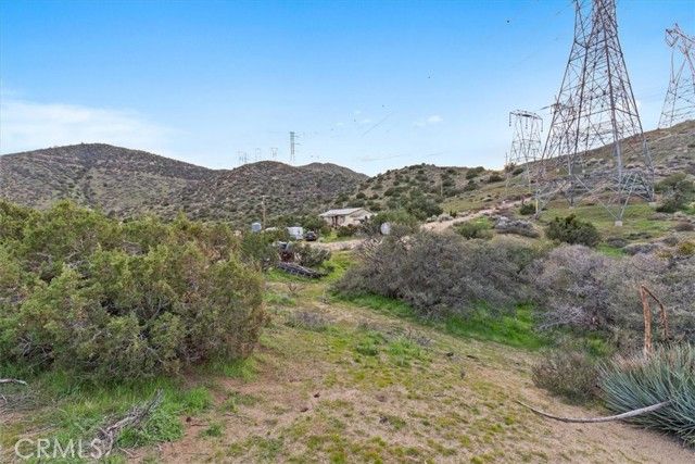 32301 Angeles Forest, Palmdale, CA 93550