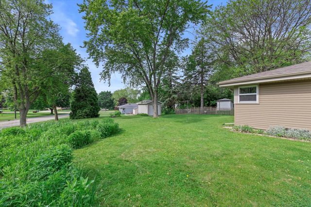 5590 Leroy LANE, Greendale, WI 53129