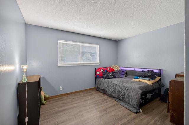 724 Dabney Ave, Rio Linda, CA 95673