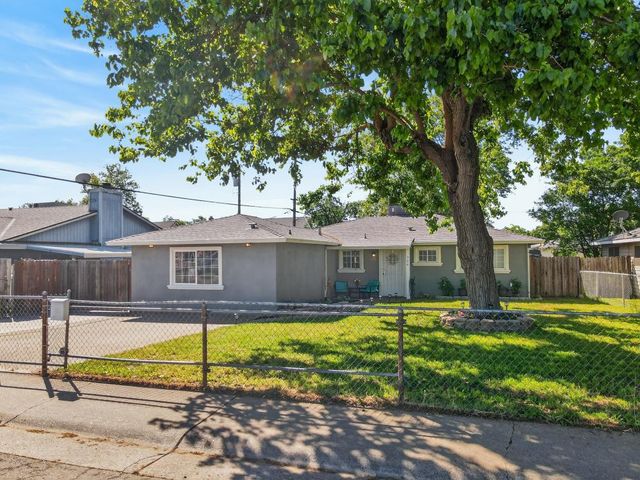 724 Dabney Ave, Rio Linda, CA 95673