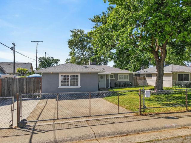 724 Dabney Ave, Rio Linda, CA 95673