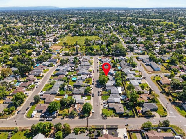 724 Dabney Ave, Rio Linda, CA 95673