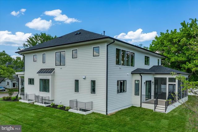 6523 ELMHIRST DR, Falls Church, VA 22043