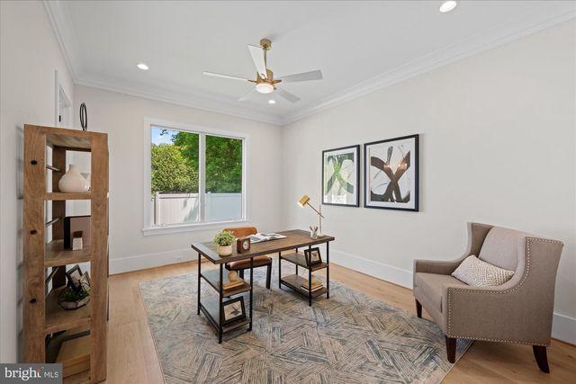 6523 ELMHIRST DR, Falls Church, VA 22043