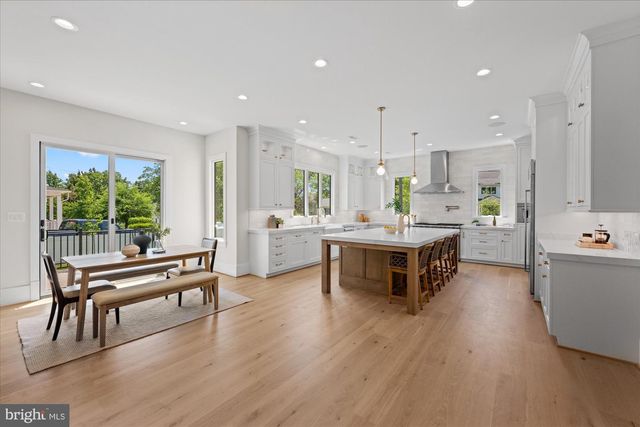 6523 ELMHIRST DR, Falls Church, VA 22043