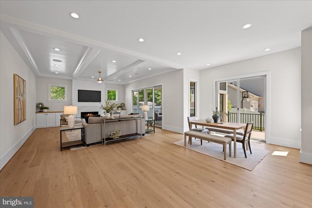 6523 ELMHIRST DR, Falls Church, VA 22043