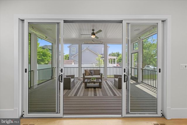 6523 ELMHIRST DR, Falls Church, VA 22043