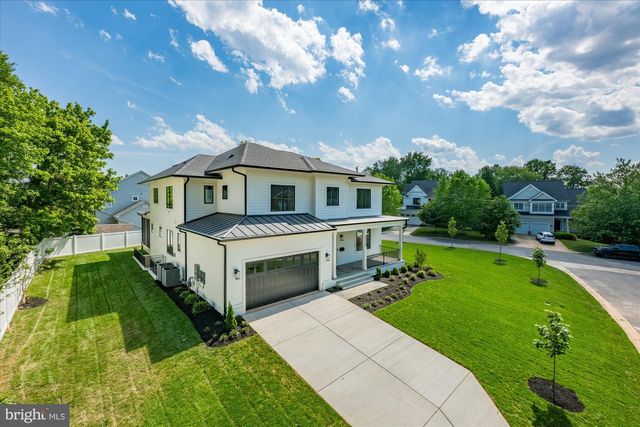 6523 ELMHIRST DR, Falls Church, VA 22043