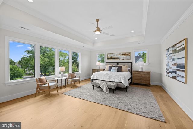 6523 ELMHIRST DR, Falls Church, VA 22043