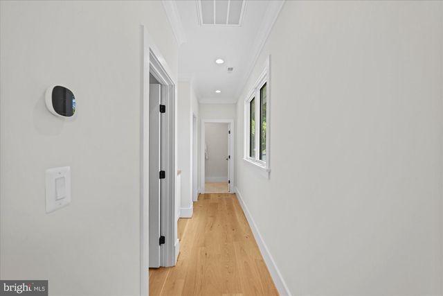6523 ELMHIRST DR, Falls Church, VA 22043