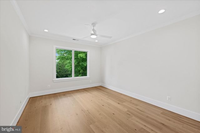 6523 ELMHIRST DR, Falls Church, VA 22043