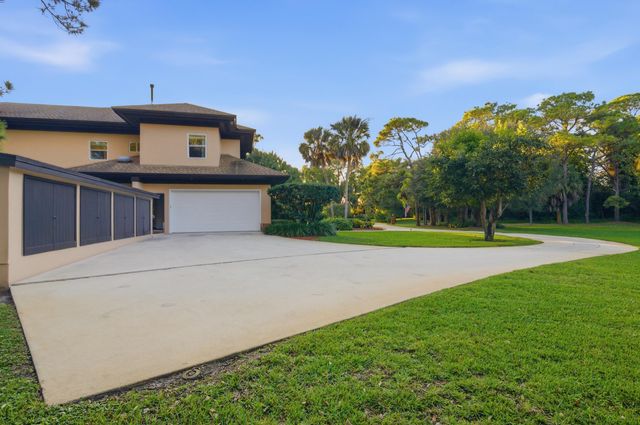 4838 Charlton Way, Delray Beach, FL 33445