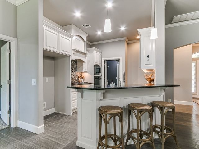 17601 Braken Drive, Edmond, OK 73012
