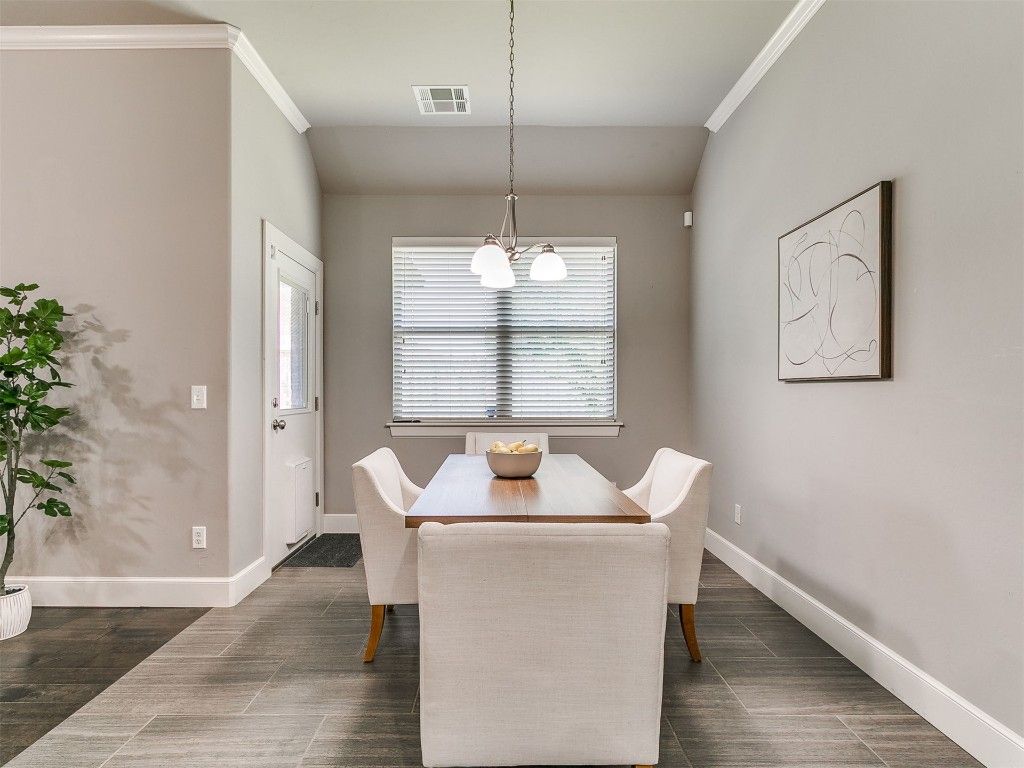 17601 Braken Drive, Edmond, OK 73012