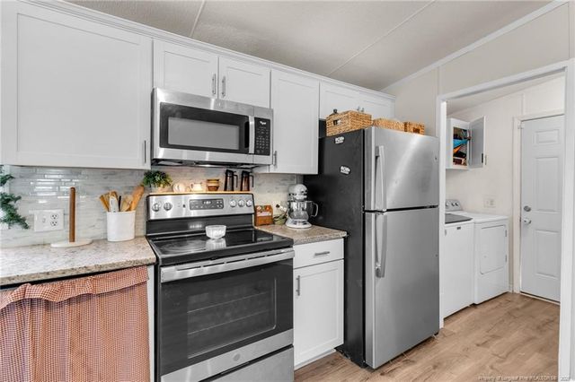 93 Castle Wood, Sanford, NC 27332