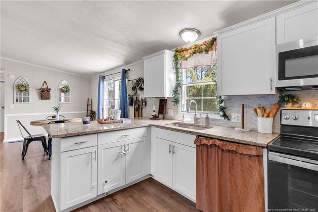 93 Castle Wood, Sanford, NC 27332