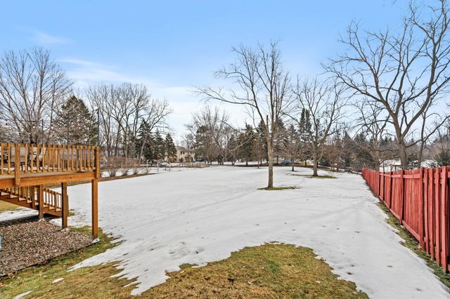 5038 142nd Path W, Apple Valley, MN 55124